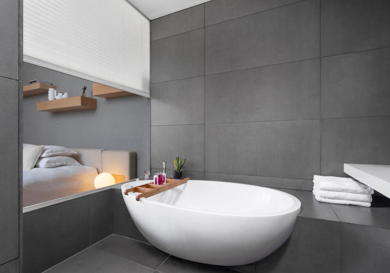 Дом для отпуска Домик в фруктовом саду Kiryat Anavim Экстерьер фото Bathroom