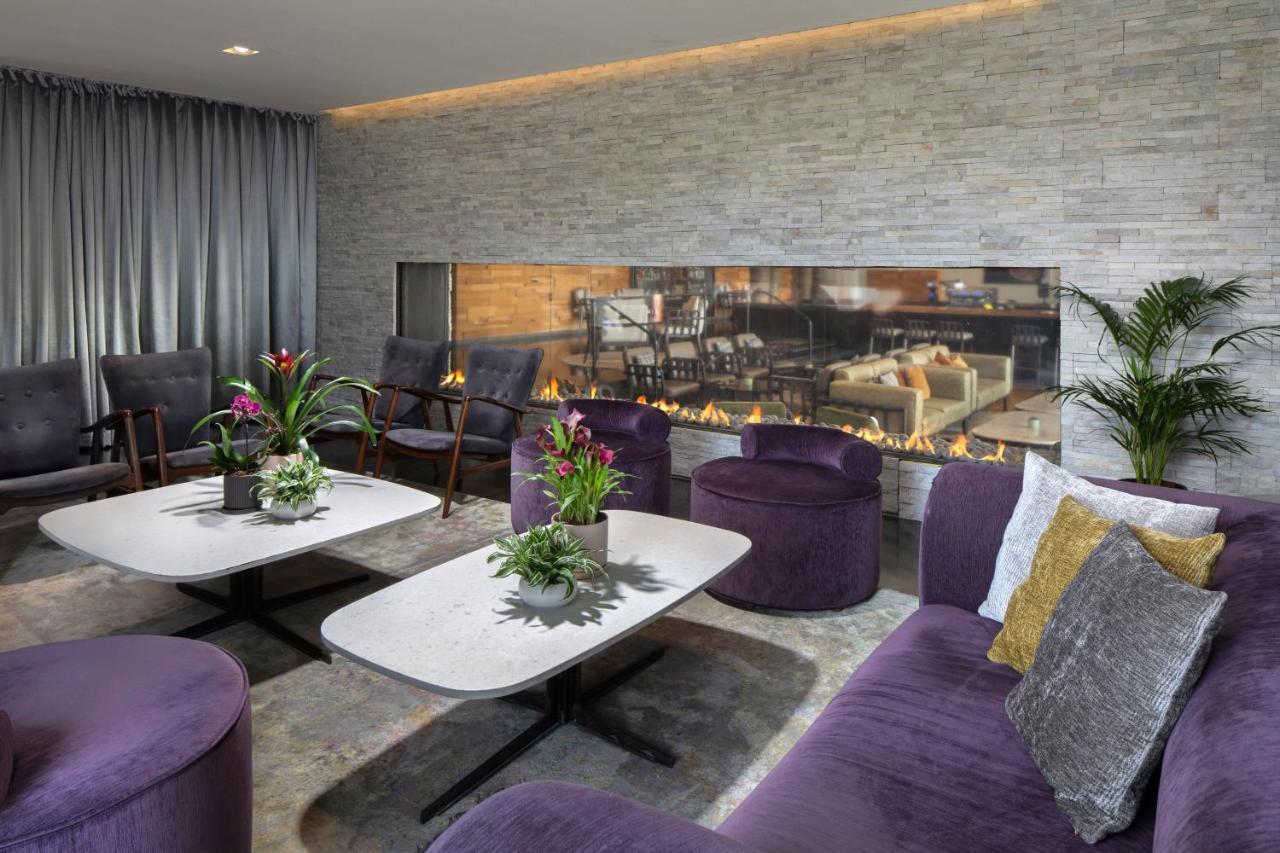 Дом для отпуска Домик в фруктовом саду Kiryat Anavim Экстерьер фото The lounge at the airport